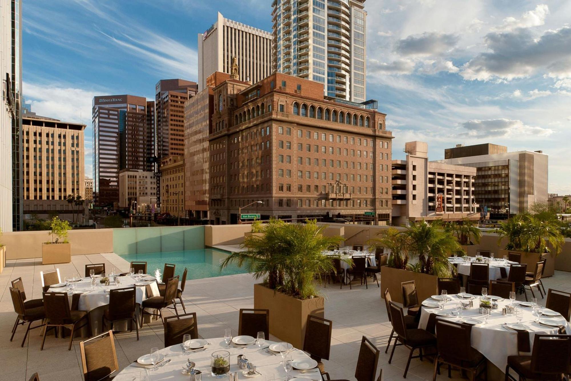 The Westin Phoenix Downtown Exteriör bild